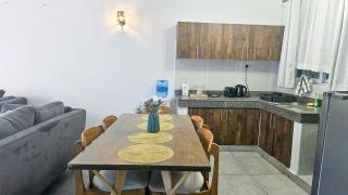 Serene 3Br Apartment in Nyali with AC, Swmming Pool & Beach Proximity - Mombaça - 2