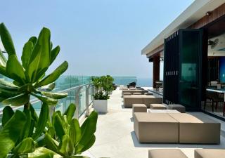 Coastal Chic 2BR 120m2 wt Sea View My Khe Beach - Danang - 9