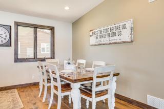 Riverfront Home with Seasonal Dock in Wabasha! - Wabasha - 6