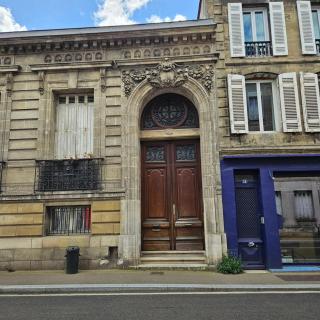 Studio calme avec petit jardinet - Bordéus - 9