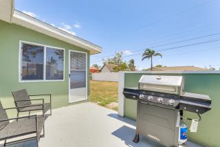 4 Mi to Venice Beach Home with Patio and Yard - Venice - 9