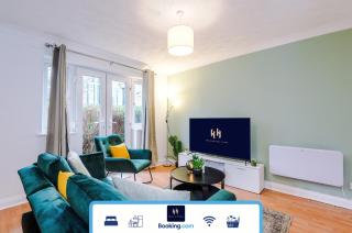 Monthly Discounted Rate Free Parking Contractors Business Travellers WiFi - Manchester - 0