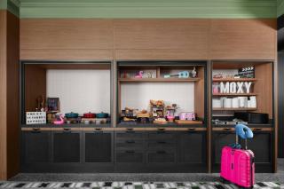 Moxy Istanbul Taksim - Istanbul - 2