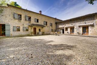 Charming home with a pool - Blasimon - 4