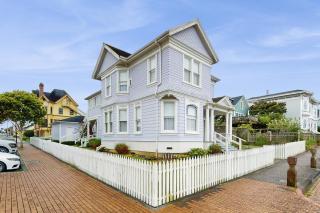 Lilac Victorian - Eureka - 1