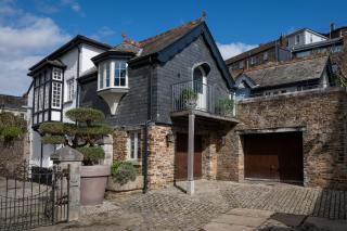 The Gate House - Dartmouth - 8