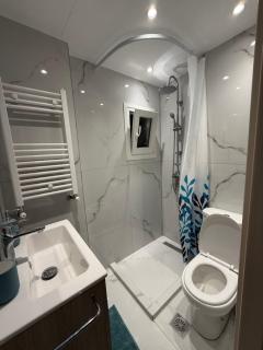 KM55 luxury apartment - Tesalónica - 9