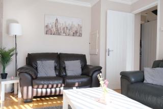Convenient 3 Bedroom House with Garden in Luton - Luton - 4