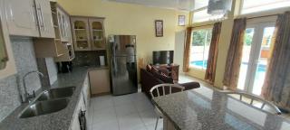 Union Hilltop Paradise Villas - Castries - 5