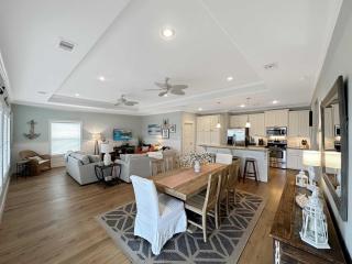 Abigails House by Bolivar Escapes - Crystal Beach - 3