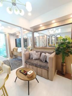 SM Bicutan Weestay - 2