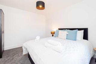 Spacious 3 Bedroom Home with Garden in Doncaster - Doncaster - 7