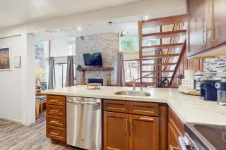 Mammoth Ski & Racquet 20 - 3