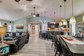 Blue Heaven by Bolivar Escapes - Crystal Beach - 8