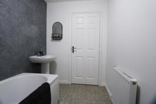 Hillwood Court By Horizon Stays - Thornaby on Tees - 9