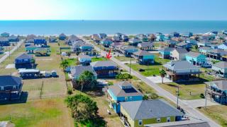 Hannah Cabana by Bolivar Escapes - Crystal Beach - 9