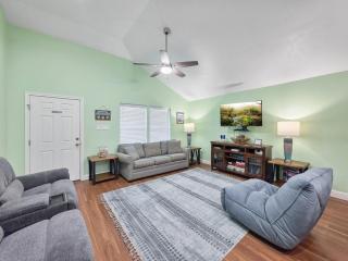 Mellow Yellow by Bolivar Escapes - Crystal Beach - 7