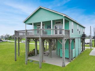 Mermaid Mansion by Bolivar Escapes - Crystal Beach - 8