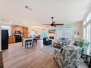 Mermaid Mansion by Bolivar Escapes - Crystal Beach - 4