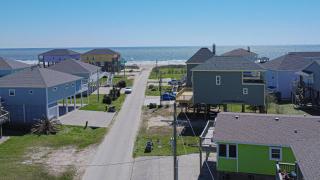 Lime in the Coconut by Bolivar Escapes - Crystal Beach - 5