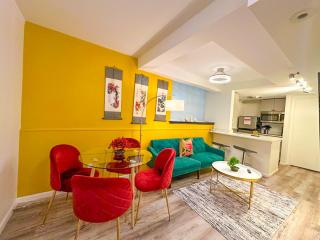 Japanese Themed 2BR in Gold Coast for up to 4 guests - Chicago - 1