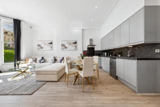 Minimalist Luxe 2BR Designer Retreat in Prime Kensington for 6 Next to Station Harrods - Londra - 3