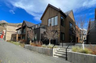 Loft House 101 by Exceptional Stays - 9