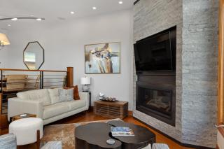 Meadows Run Modern by Exceptional Stays - 5