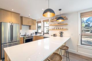 Plunge J by Exceptional Stays - 5