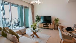 Luxurious 1BR High Floor Skyline View Downtown - 7