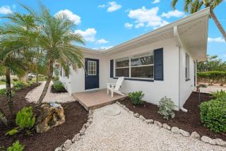 Beach Road Bungalow - Sanibel - 9