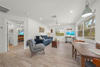 Beach Road Bungalow - Sanibel - 4