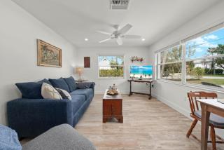 Beach Road Bungalow - Sanibel - 3