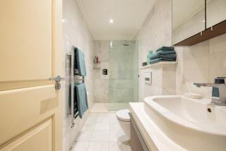 Paddington 7-Bed 13-Guest Massive House w Patio - Londra - 1