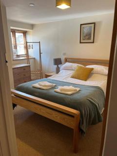 Dee Valley Country Escape - Sleeps 4 & Hot Tub - Corwen - 9