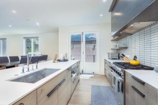 San Juan 104 by Exceptional Stays - 8