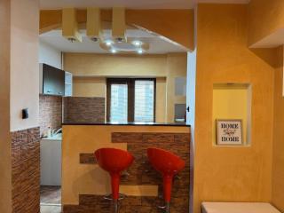 Central Lovely Apartment self check in - Craiova - 9