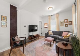 Renovated and Professionally Designed 3Bed Home - Euclid - 3
