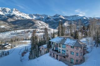 Slopeside Villa by Exceptional Stays - 0