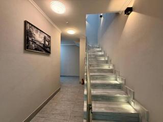 Luna Hotel - - 8