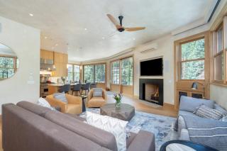 The Tributary by Exceptional Stays - 0