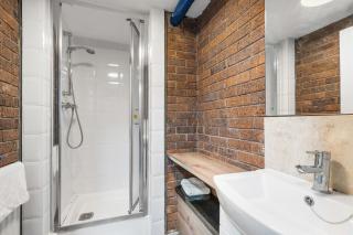 Guest and the City - Group Bookings - 7