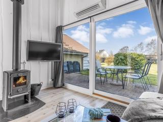 Holiday Home Darina - 150m from the sea by Interhome - Askeby - 2