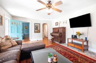 The Bungle House - Funky Bungalow - Charleston - 1