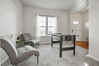 Spacious & Serene Family Gem: Games, Office, Yard! - East Greenville - 1