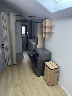 Luxe Stay Large Apartment with Garden and Garage in the center of Moorsele - Wevelgem - 7