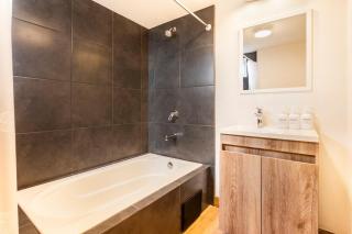 UNNIDO-1003 Tranquil 2 Bedroom Apartment - 9