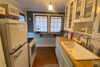 Cricket Cottage - Eureka Springs - 2