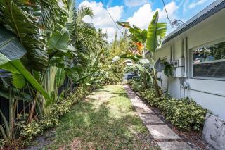 New Apt 2 Bed 2 Bath with Amazing PATIO - Fort Lauderdale - 4