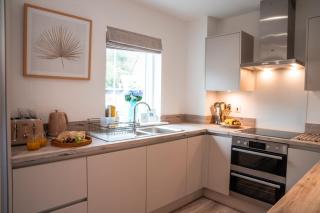 Dog-Friendly Townhouse in Converted Mill near Stroud Commons - Woodchester - 3